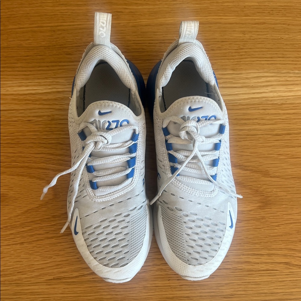 Nike Air Max 270 - Picture 4 of 9